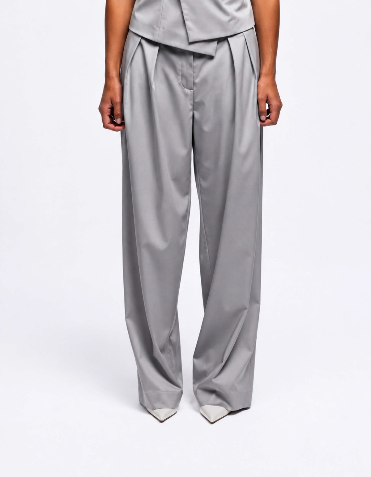 Straight leg pants