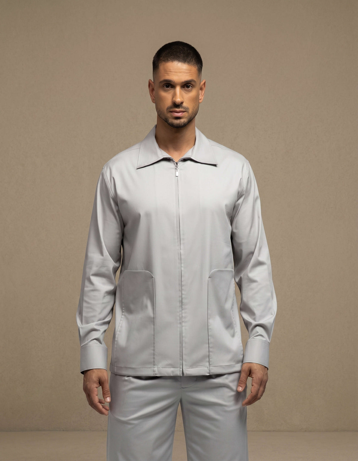 Long pocket zip up shirt