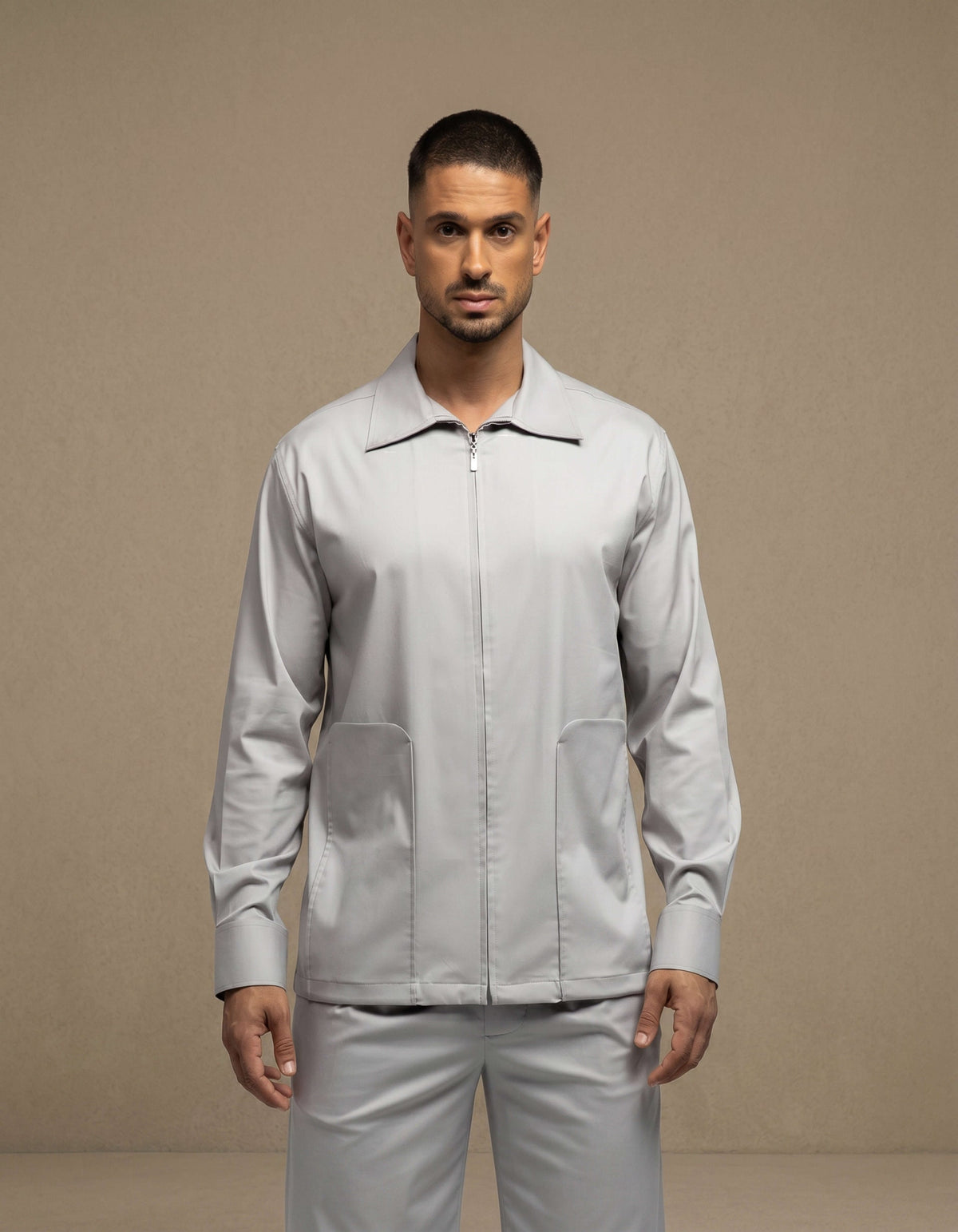 Long pocket zip up shirt