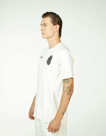 Heart embroidery t shirt