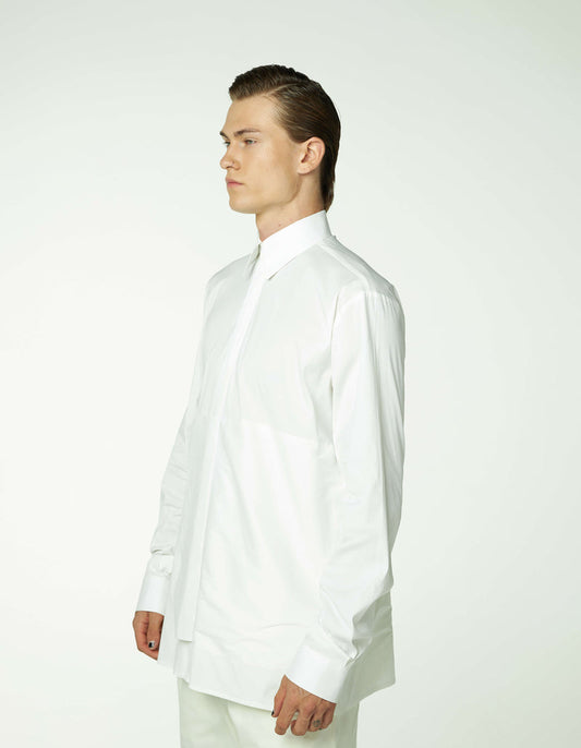 Triangle closure shirt