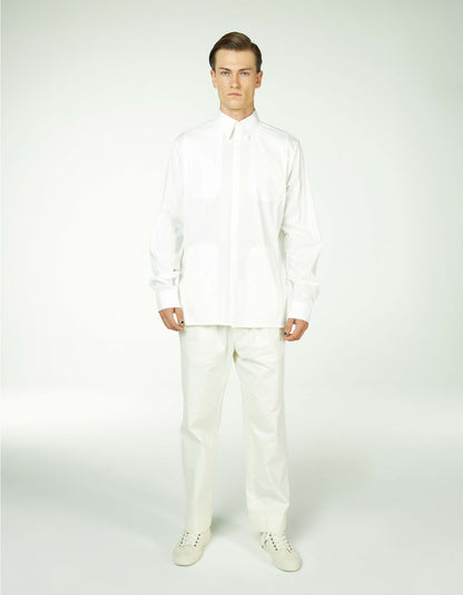 U panel shirt